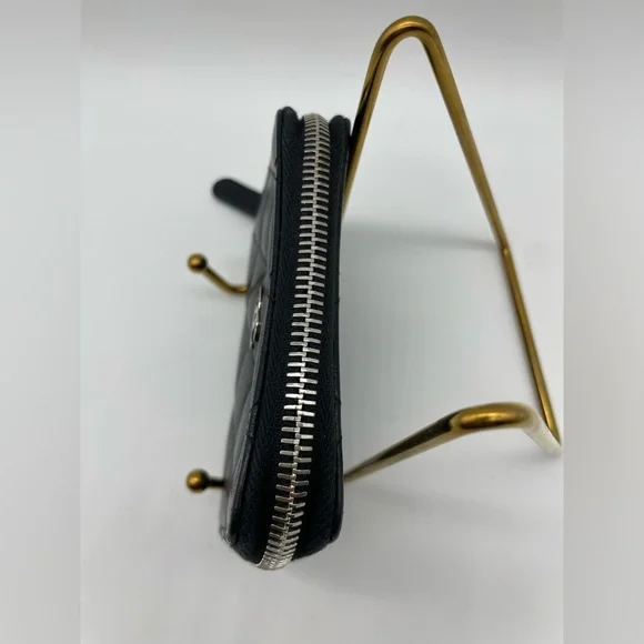 Chanel Short Wallet/Card Holder - Picture 4 of 13